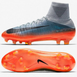 Футбольные бутсы NIKE MERCURIAL SUPERFLY V CR7 FG 852511-001