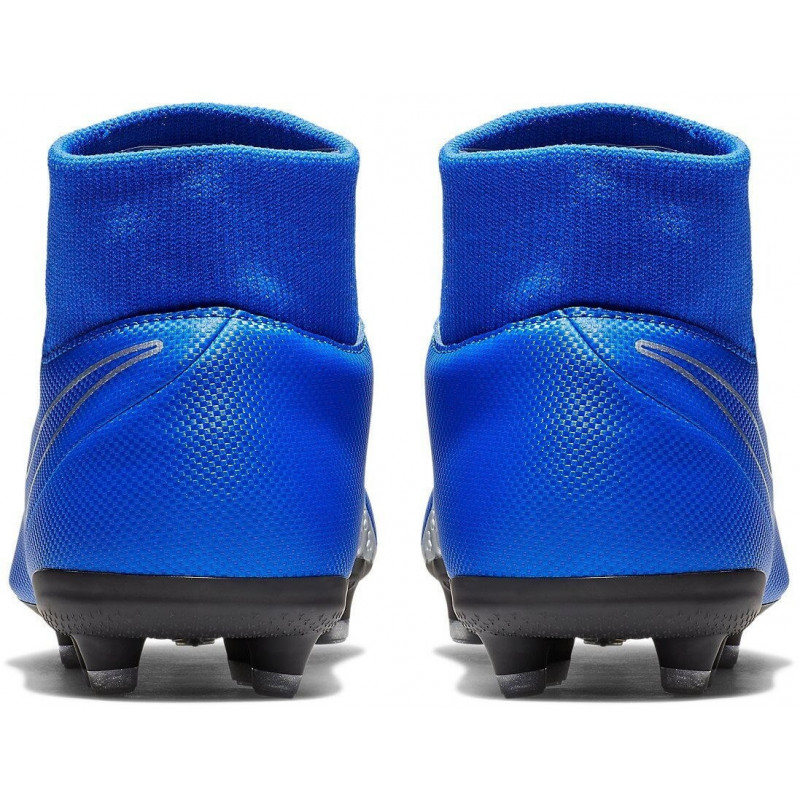 Футбольные бутсы Nike PHANTOM VSN CLUB DF FG/MG AJ6959-400