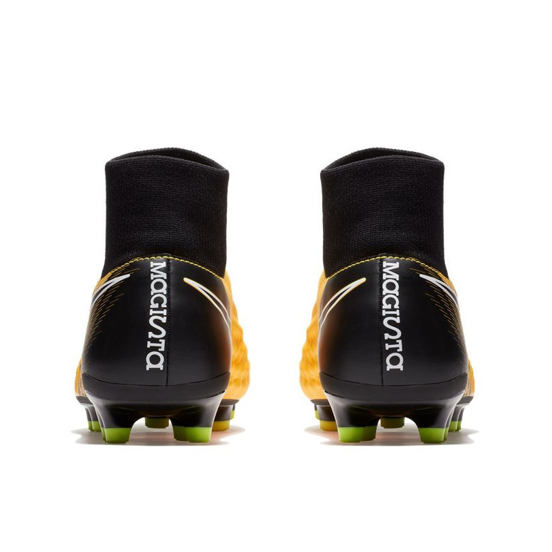 Футбольные бутсы NIKE MAGISTA ONDA II DF FG 917787-801