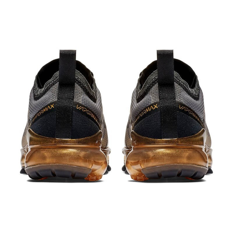КРОССОВКИ ДЕТСКИЕ NIKE AIR VAPORMAX  AJ2616-004