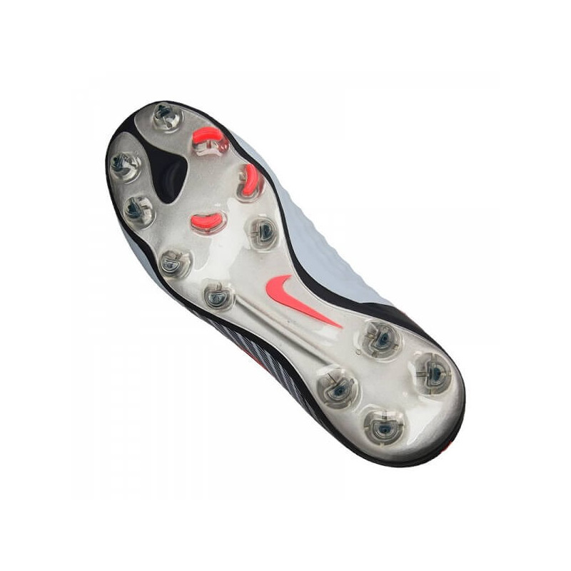 Бутсы Nike Magista Orden II FG 843812-400