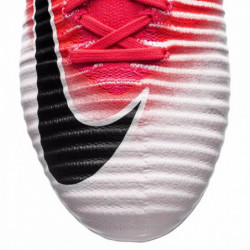 Футбольные бутсы NIKE MERCURIAL SUPERFLY V FG 831940-601